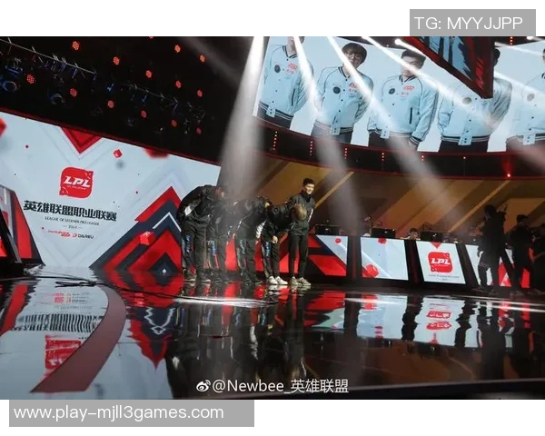 探讨FPX在英雄联盟比赛中的防守反击策略及其成效分析